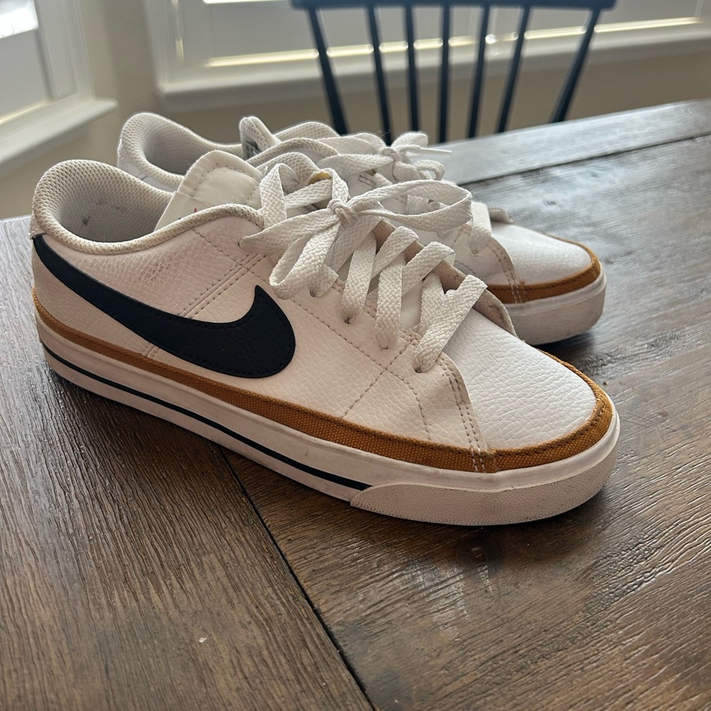Nike Cream and Brown Sneakers